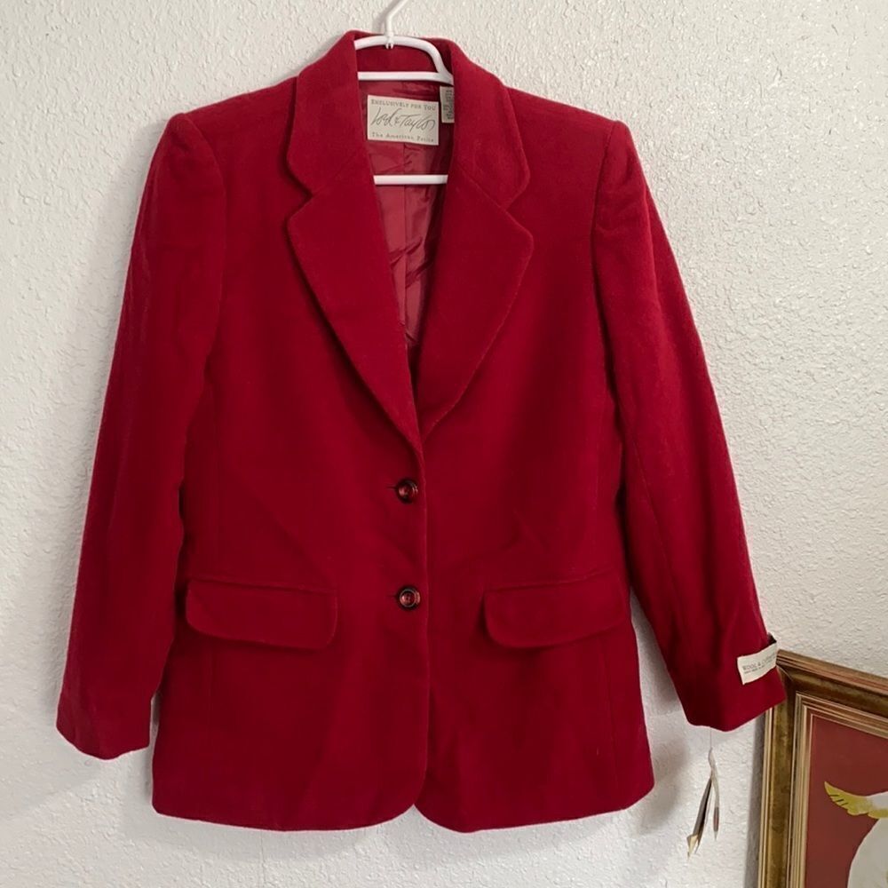 ⭐️Vintage Lord and Taylor Suit Jacket